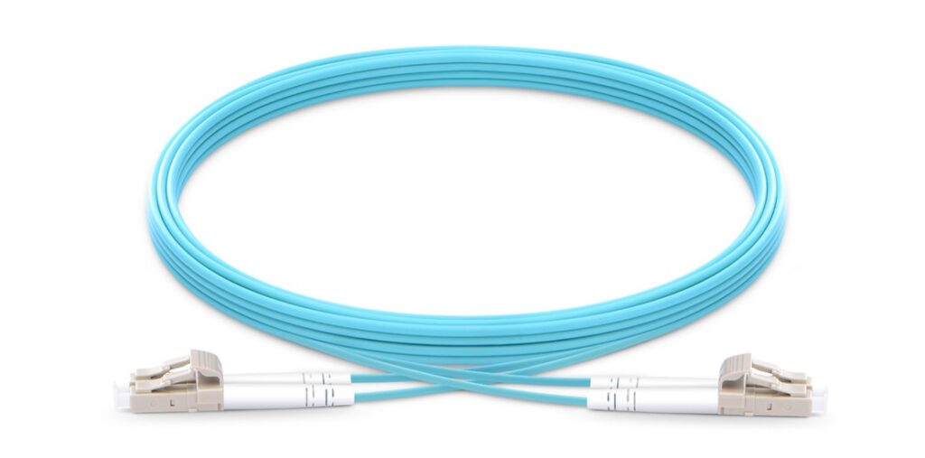 SINGLEMODE & MULTIMODE PATCH CABLES multipleS SIZES & CONNECTORS 